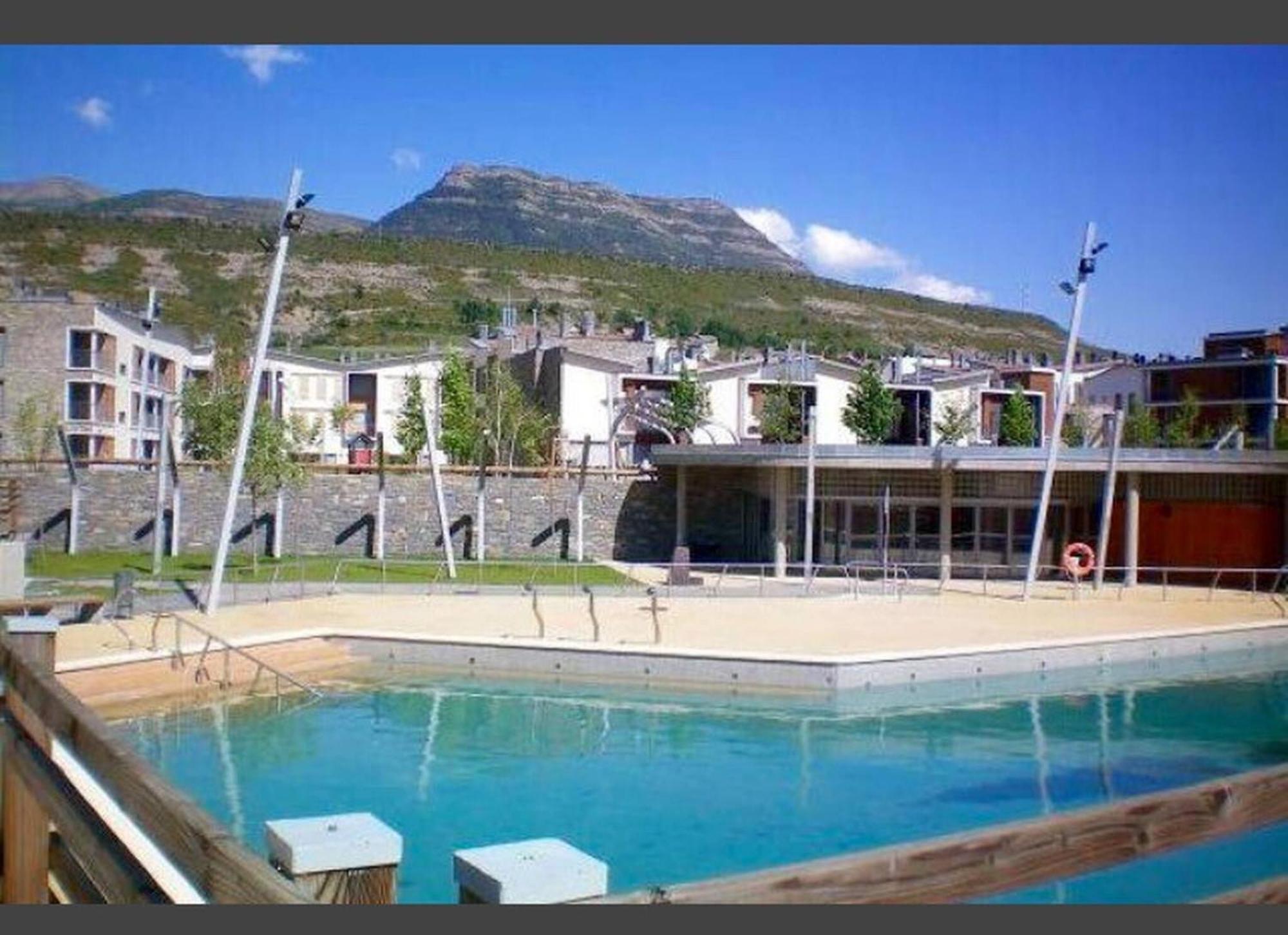 Coqueto Apto Con Vistas En Las Margas Golf N001 Sabiñánigo Eksteriør billede