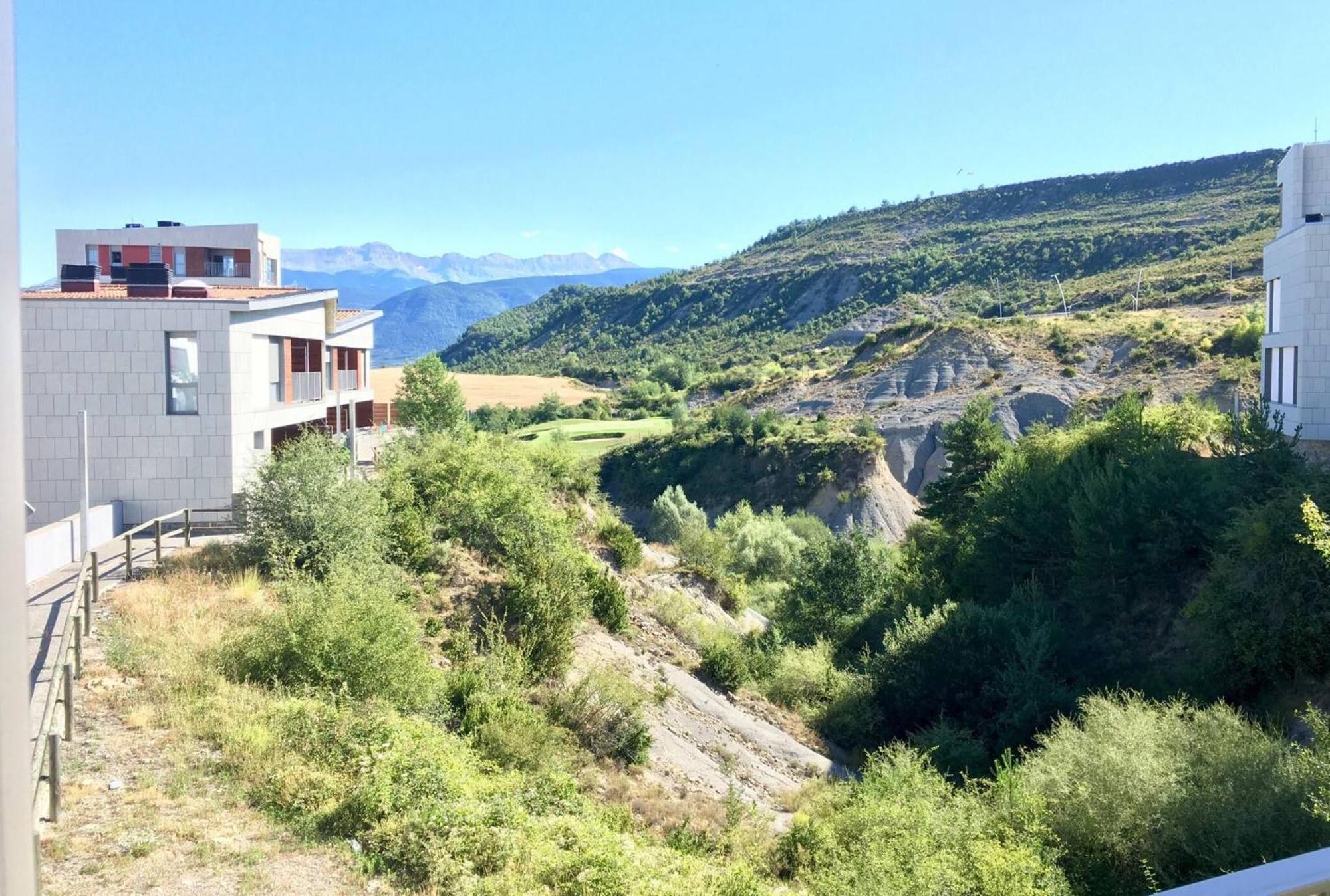 Coqueto Apto Con Vistas En Las Margas Golf N001 Sabiñánigo Eksteriør billede